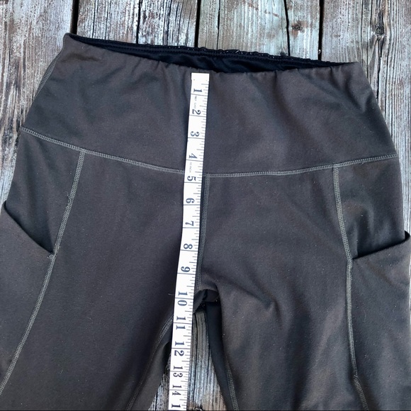 Ododos Leggings - With Pockets! - Picture 6 of 10